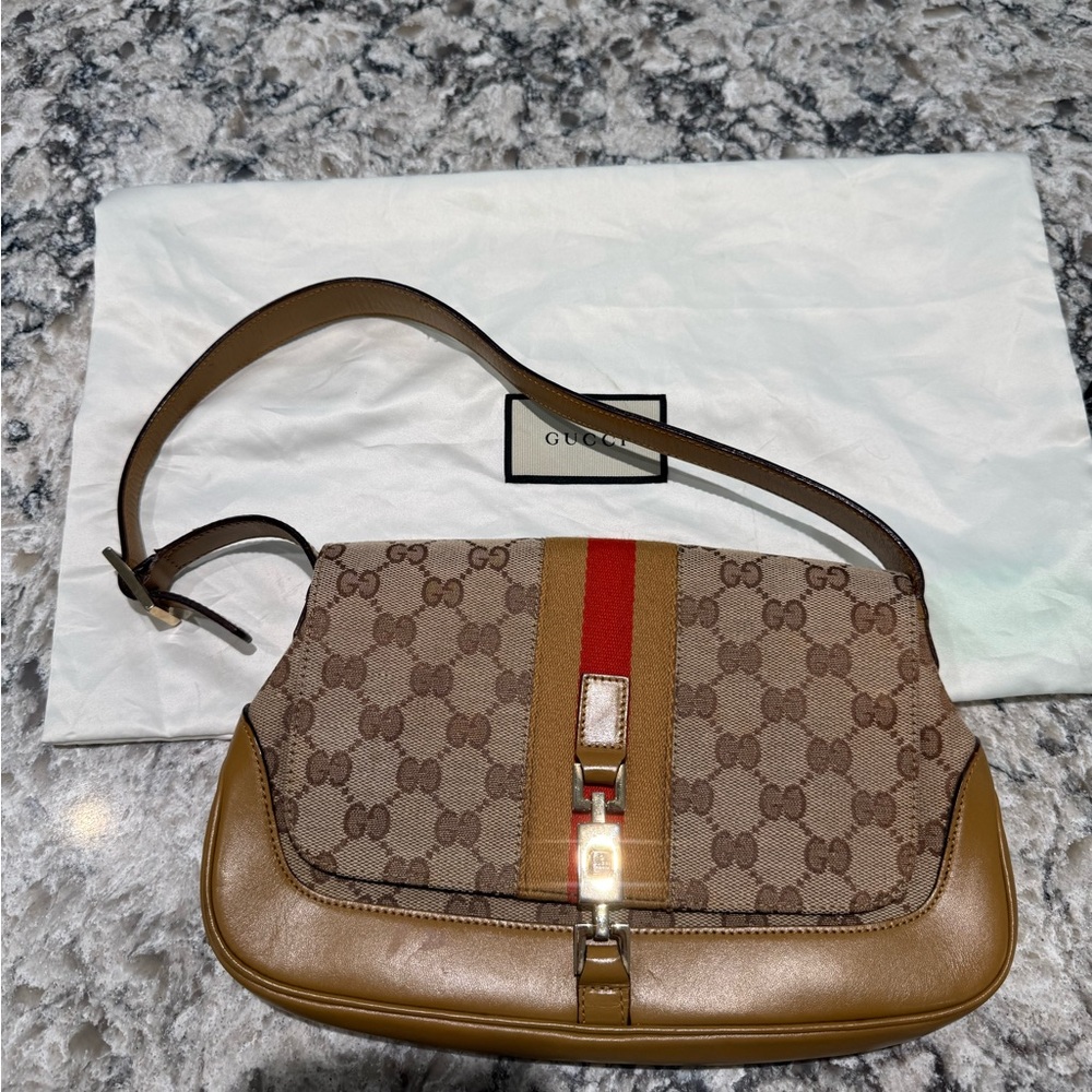 Gucci Jackie in Beige Canvas + Leather - Picture 3 of 14